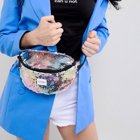 spiral fanny pack